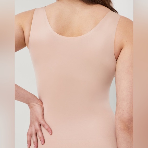 SPANX Shape Champagne Beige Shapewear Tank Top | 1X| - Picture 3 of 10